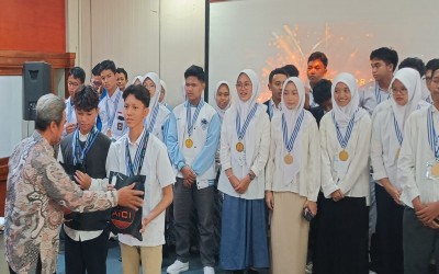 Penghargaan Robot Terbaik KoSSMI 2024 Diraih MAN 4 Tangerang